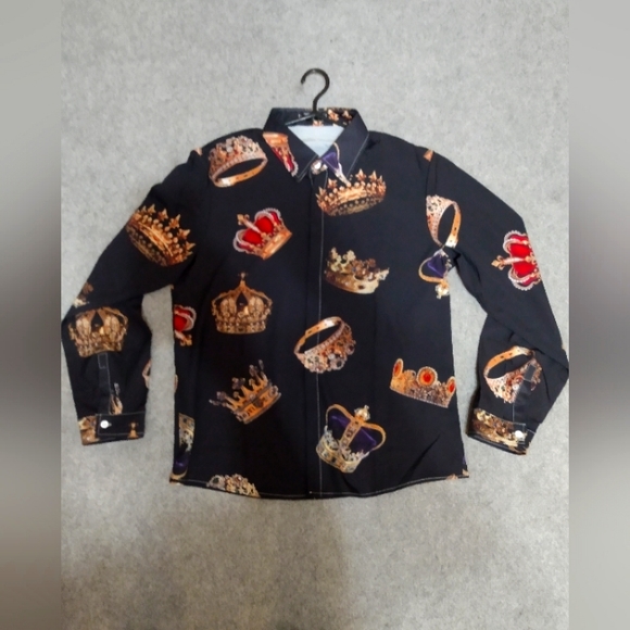 Shirt - Picture 2 of 2